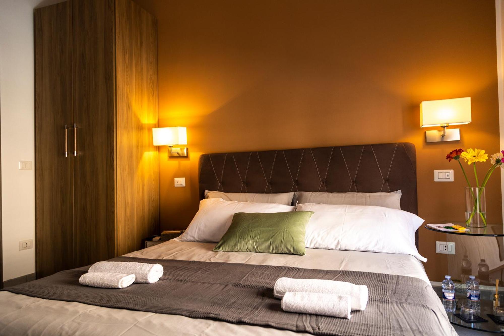 Sant'Agostino Boutique Rooms Palermo Eksteriør billede